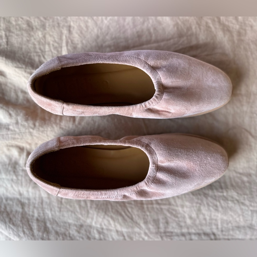 Beklina Aya Platform in color: Fish Paste size 9.5